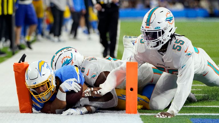 Highlights of the Miami Dolphins against the Los Angeles Chargers from Week 14 of the NFL season