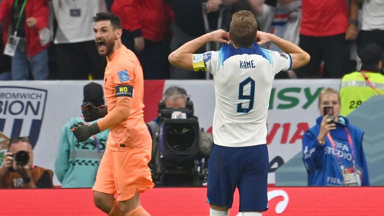 Hugo LLORIS (FRA) jubilation, joy, enthusiasm after a missed penalty, penalty kick by Harry KANE (ENG-re), disappointment, frustrated, disappointed, frustrated, dejected, action. Quarter finals, quarter finals, game 59, England (ENG) - France (FRA) 1-2 on December 10th, 2022, Al Bayt Stadium Al Khor Football World Cup 20122 in Qatar from November 20th