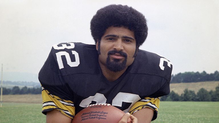 FILE - Pittsburgh Steelers running back Franco Harris is shown in 1973. Franco Harris, the Hall of Fame running back whose heads-up thinking authored ...The Immaculate Reception,... considered the most iconic play in NFL history, died Wednesday, Dec. 21, 2022. He was 72. (AP Photo/Harry Cabluck, File)