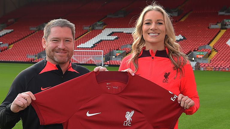 Gemma Bonner: Liverpool vuelve a fichar a la capitana ganadora del título de la Superliga Femenina en Navidad |  Noticias de futbol