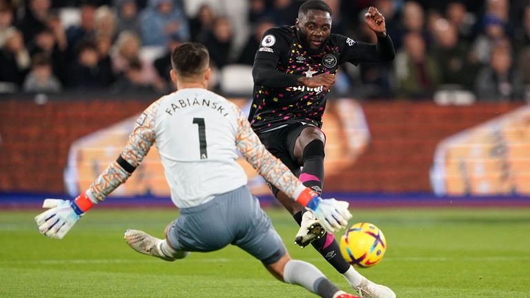 Josh Dasilva slotted home Brentford&#39;s second of the night against West Ham 