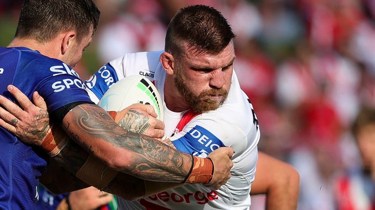 SYDNEY, AUSTRALIA - APRIL 18: Josh McGuire of the Dragons runs the ball during the round six NRL match between St George Illawarra Dragons and New Zealand Warriors at Netstrata Jubilee Stadium on April 18, 2021 in Sydney, Australia. (Photo by Speed Media/Icon Sportswire) (Icon Sportswire via AP Images)