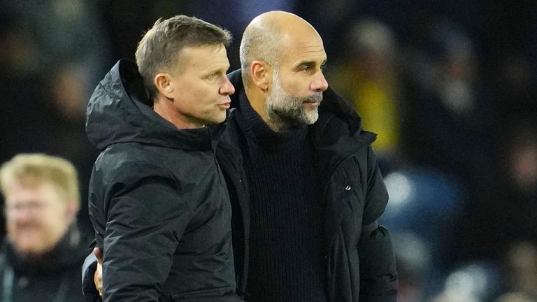 El entrenador del Leeds Jesse Marsch y Pep Guardiola