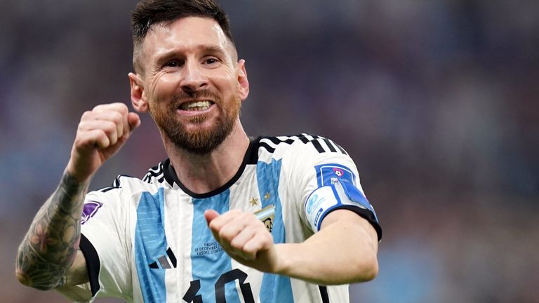 Messi leads Argentina to World Cup glory after beating France on pens