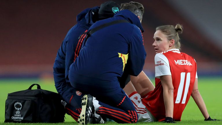 Arsenal striker Vivianne Miedema has been ruled out for the rest of the season with a knee injury