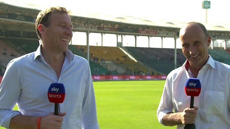 Nasser Hussain and Michael Atherton 