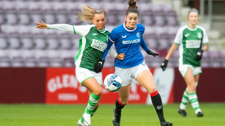 EDINBURGH, SCOTLAND - DECEMBER 11: Hibs&#39; Michaela McAlonie (L) and Rangers&#39; Tessel Middag (R) during the SWPL Sky Sports Cup final between Rangers and Hibernian at Tynecastle Park, on December 11, in Edinburgh, Scotland.  (Photo by Mark Scates / SNS Group)