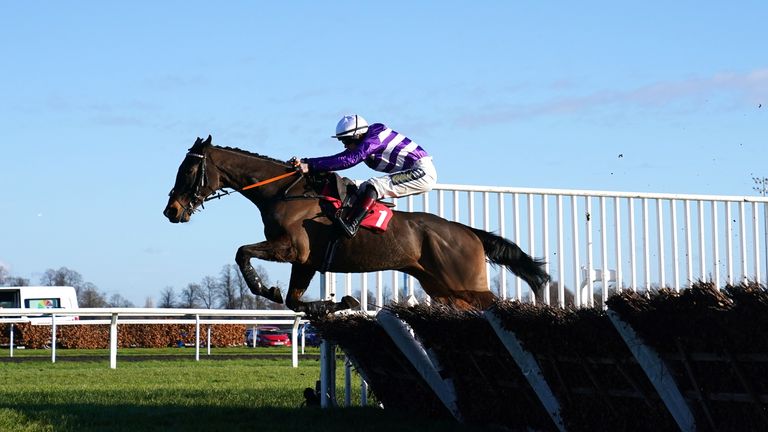 Rare Edition impressed in victory at Kempton on Boxing Day