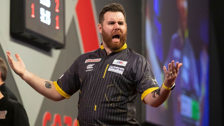 Scott Williams made quite an introduction at the World Darts Championship on Sunday night