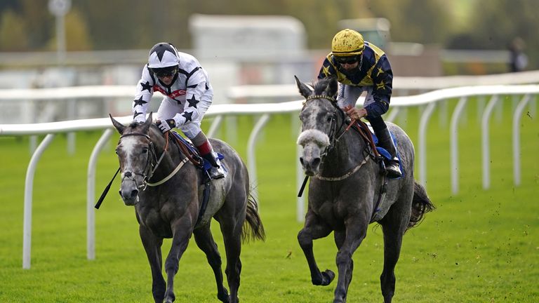 Yorkshire Lady (right) wins at Leicester under Harry Bentley