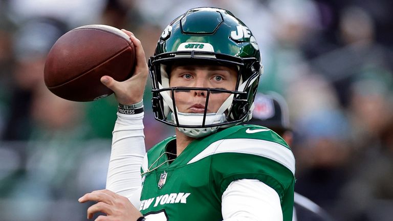 Second-year quarterback Zach Wilson will start again for the New York Jets on Thursday night