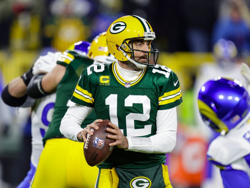 Packers defeat Rams, 24-12