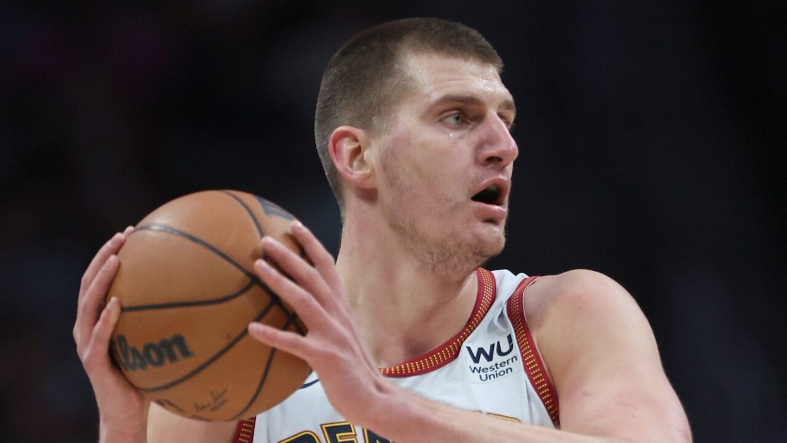 Nikola Jokic's superb hook pass 'That is ridiculous!' NBA News