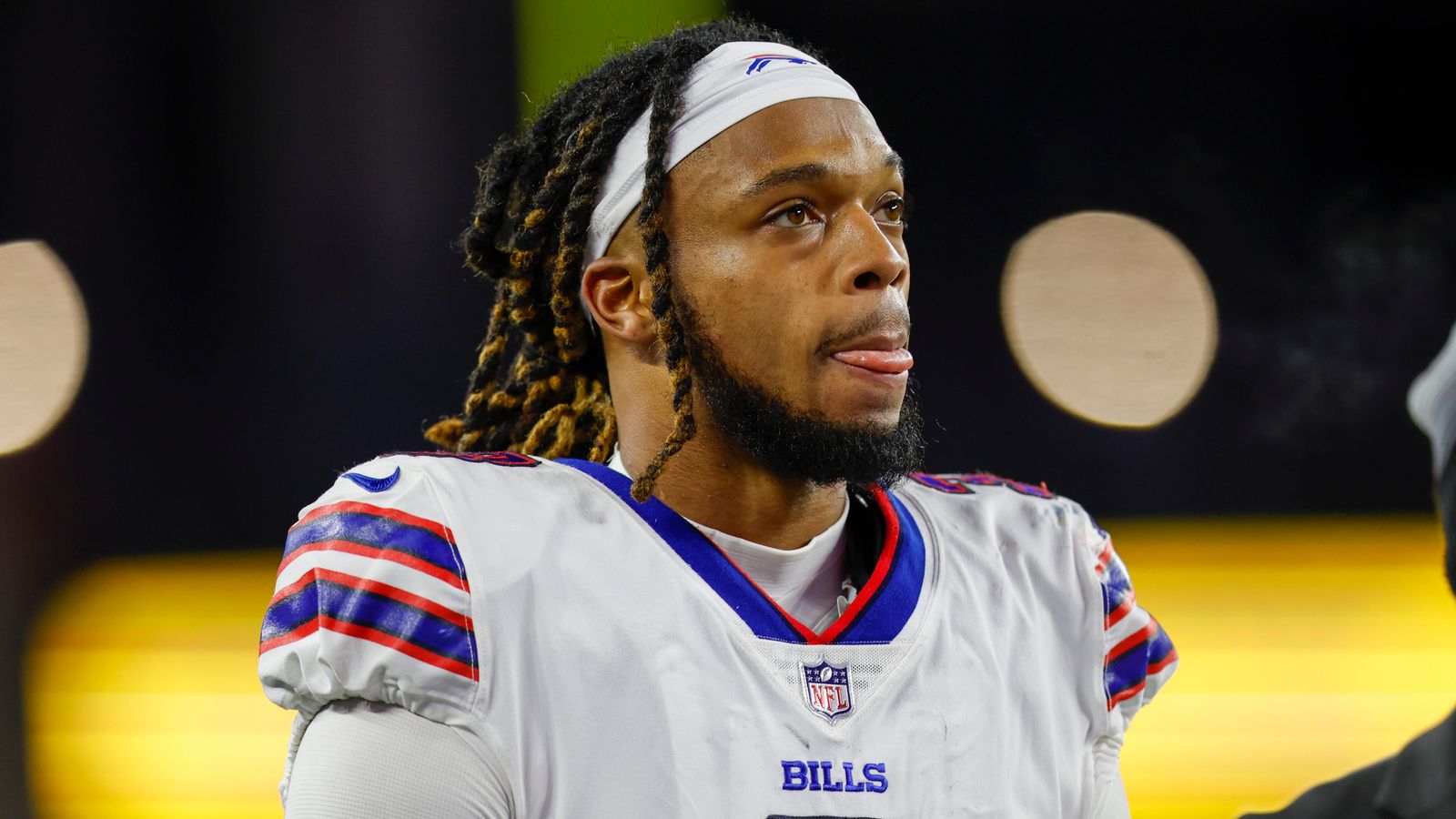 Bills Facetime Damar Hamlin minutes after BIG win vs. Patriots