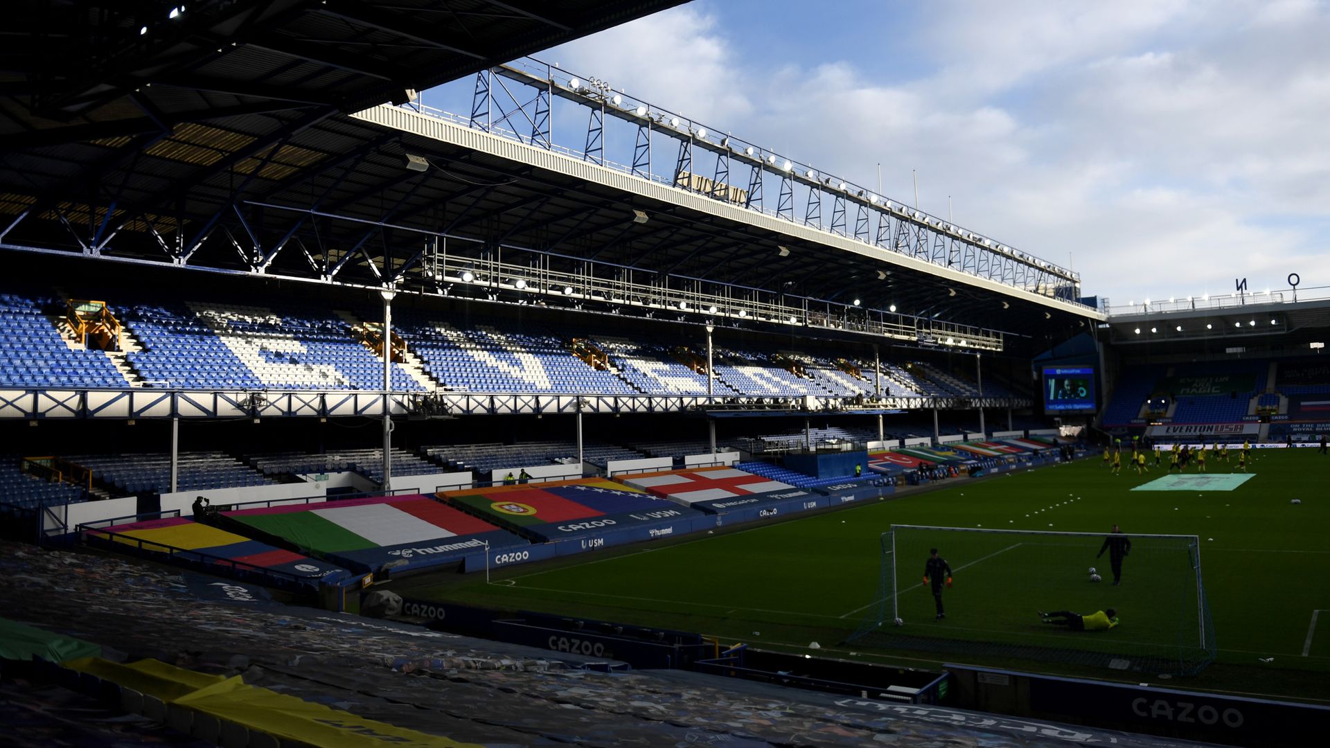 Everton directors told stay away from Goodison over 'real and credible threat'