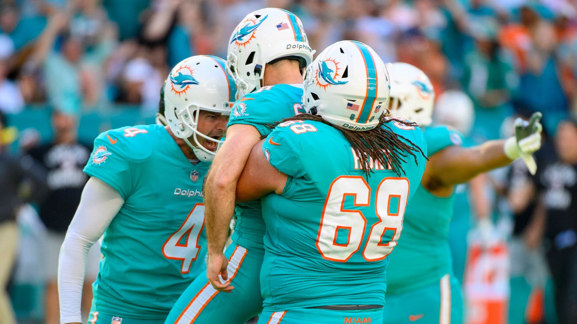 Sanders' 50-yard FG claims playoff spot for Dolphins