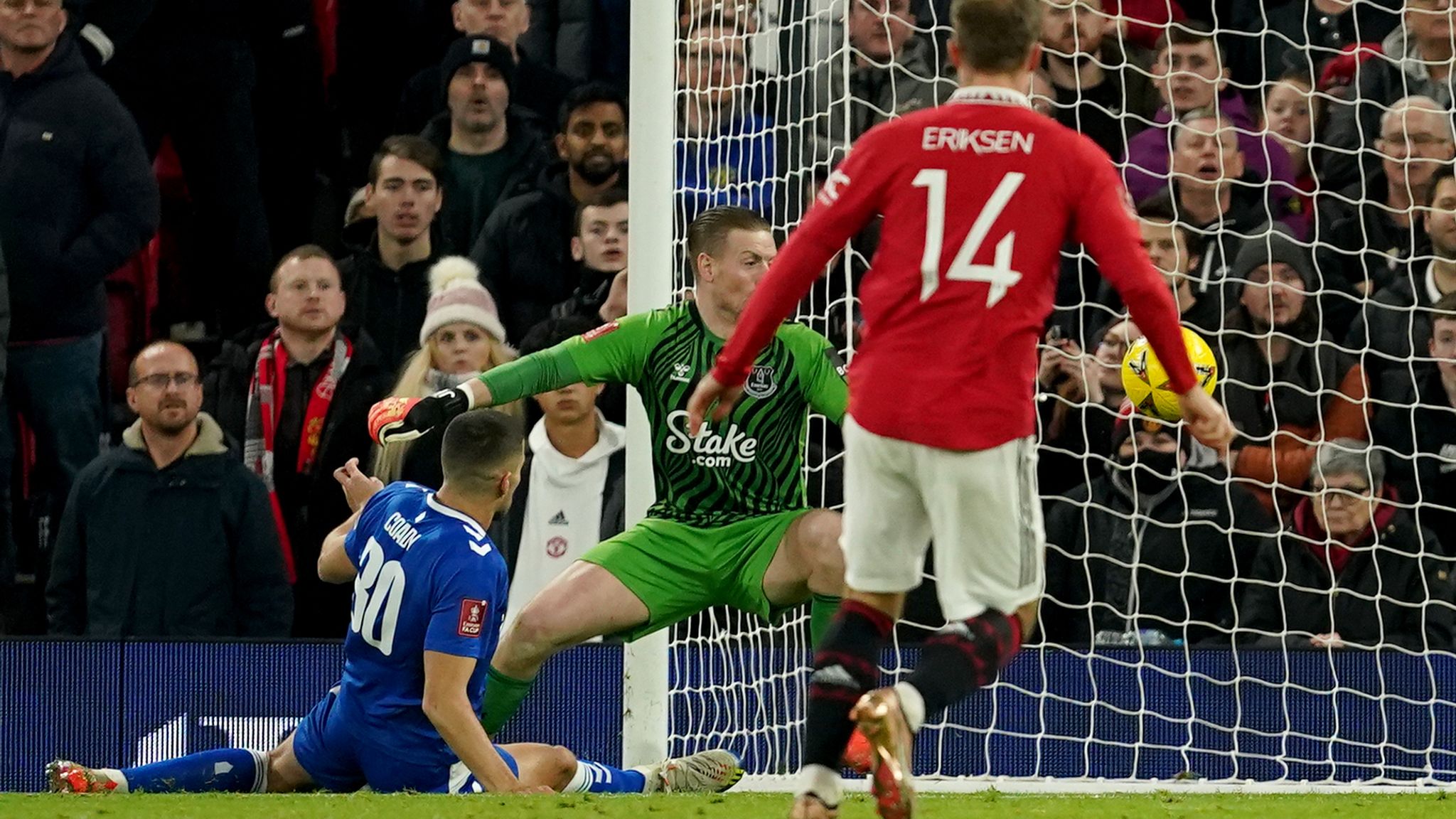 Man Utd 3-1 Everton Conor Coady own goal gifts FA Cup win to United as Frank Lampards struggles continue Football News Sky Sports