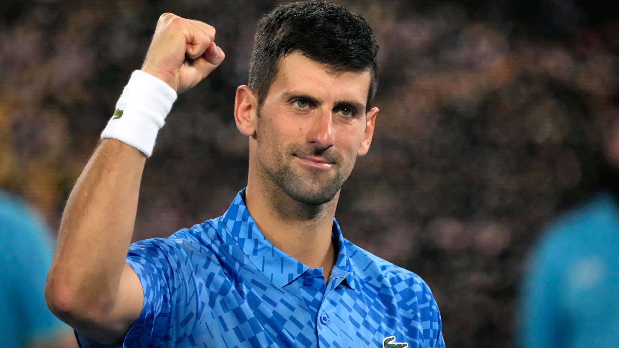 Australian Open: Novak Djokovic dismantles home favourite Alex De Minaur to reach quarter-finals | Tennis News | Sky Sports