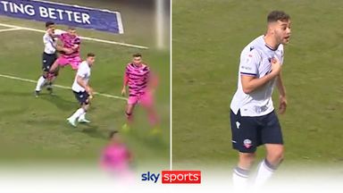 Referee sends wrong player off for violent conduct! 