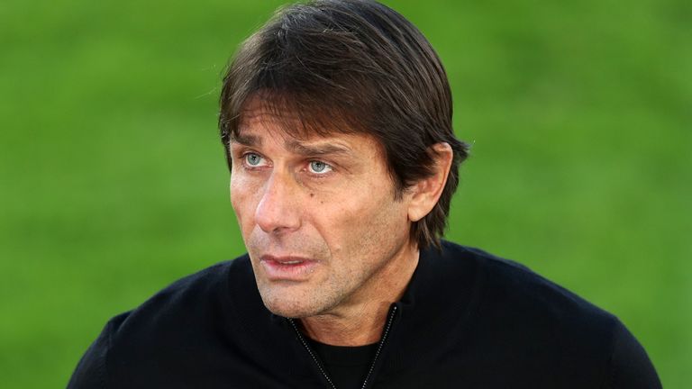 Antonio Conte, entrenador del Tottenham