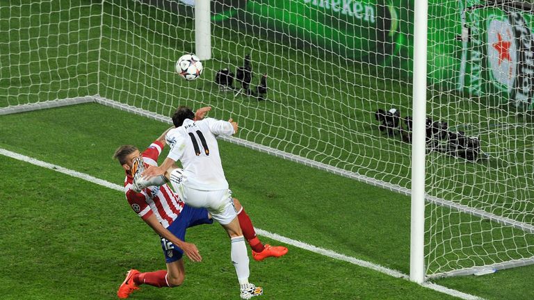 Bale&#39;s header put Real in front against Atletico