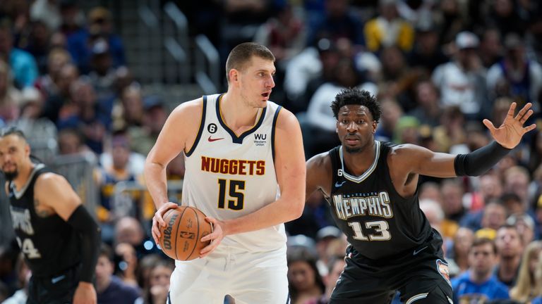 Check out the 10 best assists in the NBA from last year.