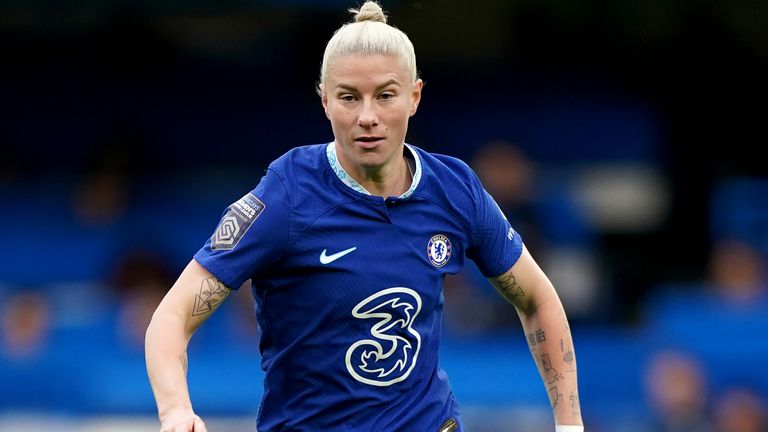 Beth England has joined Tottenham from Chelsea for a WSL record fee