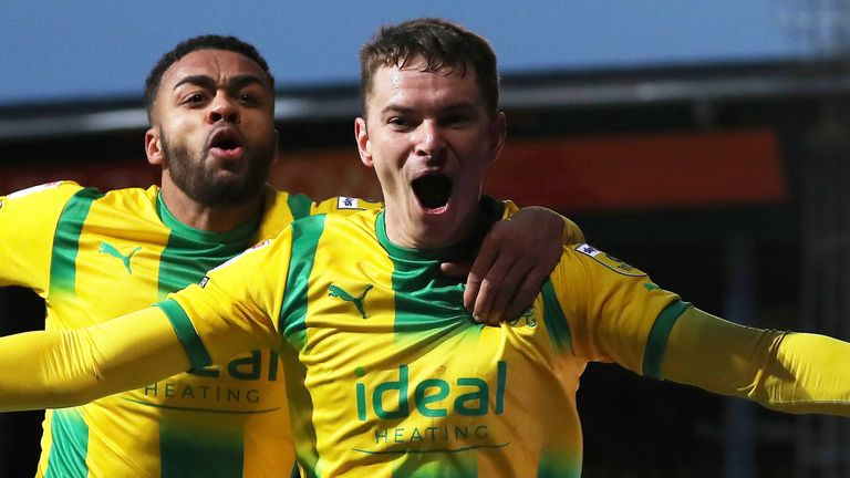 Conor Townsend celebrates after scoring to make it 2-3 vs Luton Town