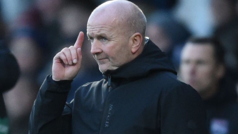 DINGWALL, SCOTLAND - JANUARY 07: Livingston manager David Martindale during a cinch Premiership match between Ross County and Livingston at the Global Energy Stadium, on January 07, 2023, in Dingwall, Scotland. (Photo by Ross MacDonald / SNS Group)