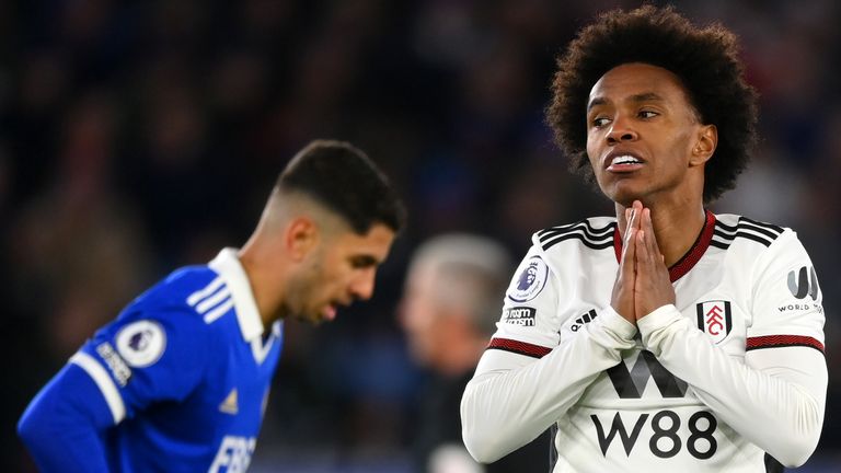 Willian rues a missed early opportunity against Leicester