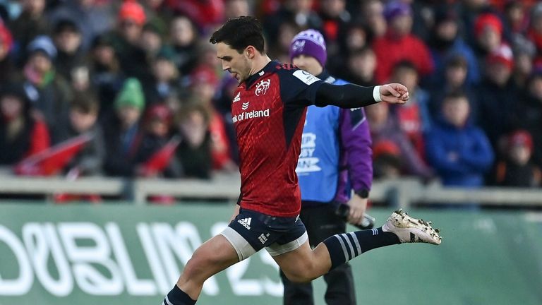 Joey Carbery kicked the opening points inside two minutes, and added all three conversion off the tee 