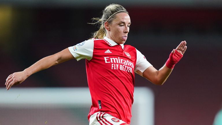 Jordan Nobbs has left Arsenal to join Aston Villa