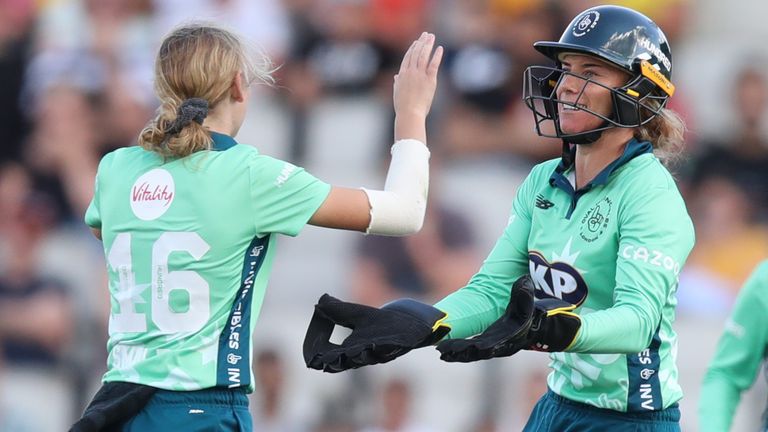 Lauren Winfield-Hill, bermain untuk Oval Invincibles (Getty Images)