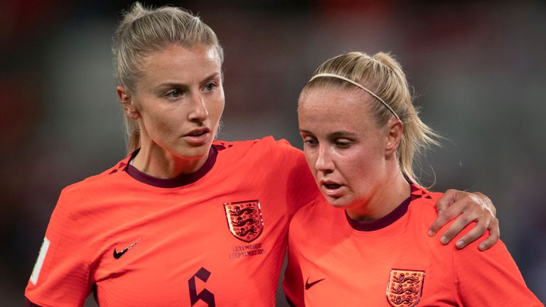 STOKE ON TRENT, ENGLAND - SEPTEMBER 06: Leah Williamson and Beth Mead of England during the FIFA Women's World Cup 2023 Qualifier group D match between England and Luxembourg at Bet365 Stadium on September 6, 2022 in Stoke on Trent , United Kingdom. (Photo by Visionhaus/Getty Images) *** Local Caption *** Leah Williamson; Beth Mead  