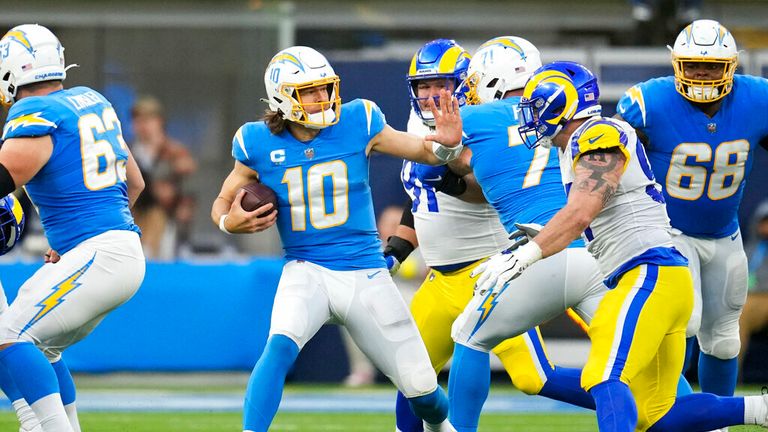 Los Angeles Chargers vs. Los Angeles Rams highlights