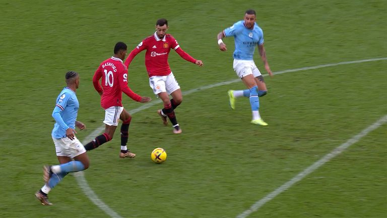 Marcus Rashford was judged not to be interfering with play in the build-up to Bruno Fernandes' equaliser against Man City