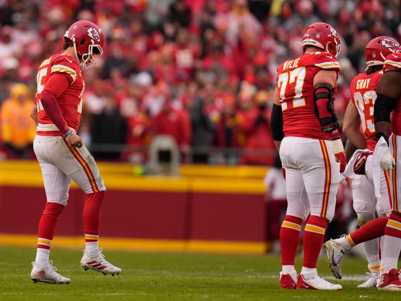 Chiefs' Andy Reid - QB Patrick Mahomes (ankle) 'is doing OK' - ESPN