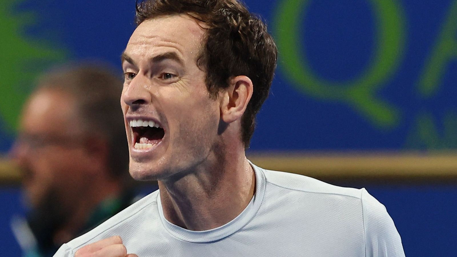 Andy Murray šetří pět zápasových bodů, aby porazil Jiřího Lischku a dostal se do finále Qatar Open |  Novinky z tenisu