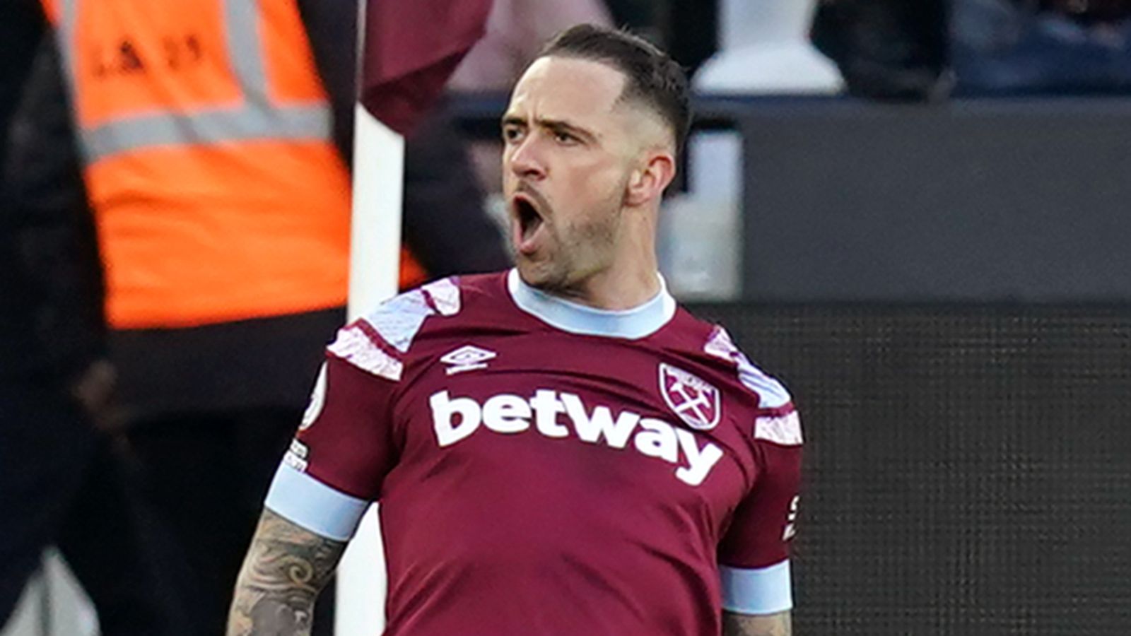 West Ham 4-0 Nottingham Forest: Danny Ings scores twice on first start to  ease Hammers' drop fears | Football News | Sky Sports