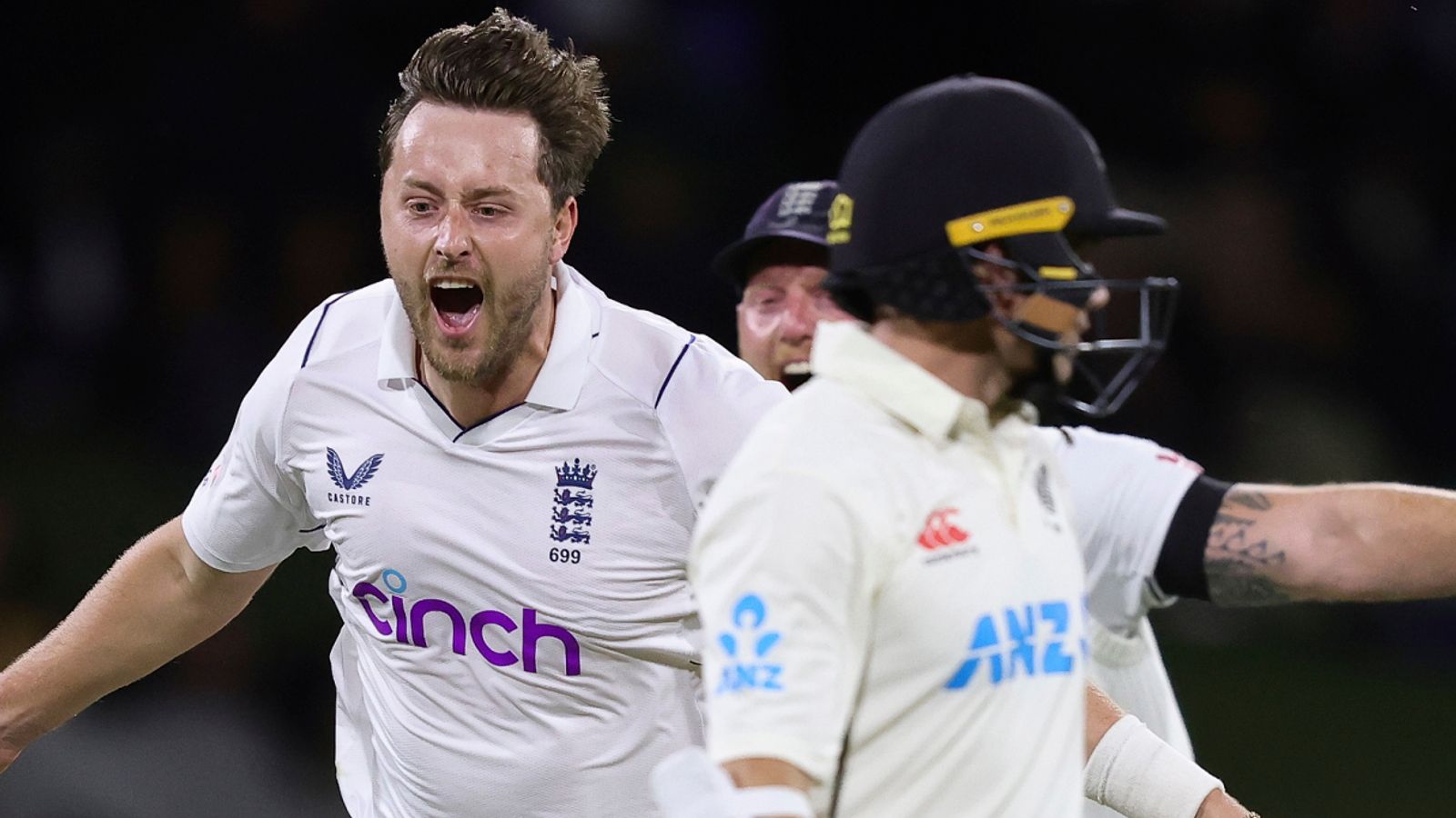 Inglaterra aventurera en la cima contra Nueva Zelanda después de la audaz declaración de Ben Stokes en la Prueba de pelota rosa |  Noticias de críquet