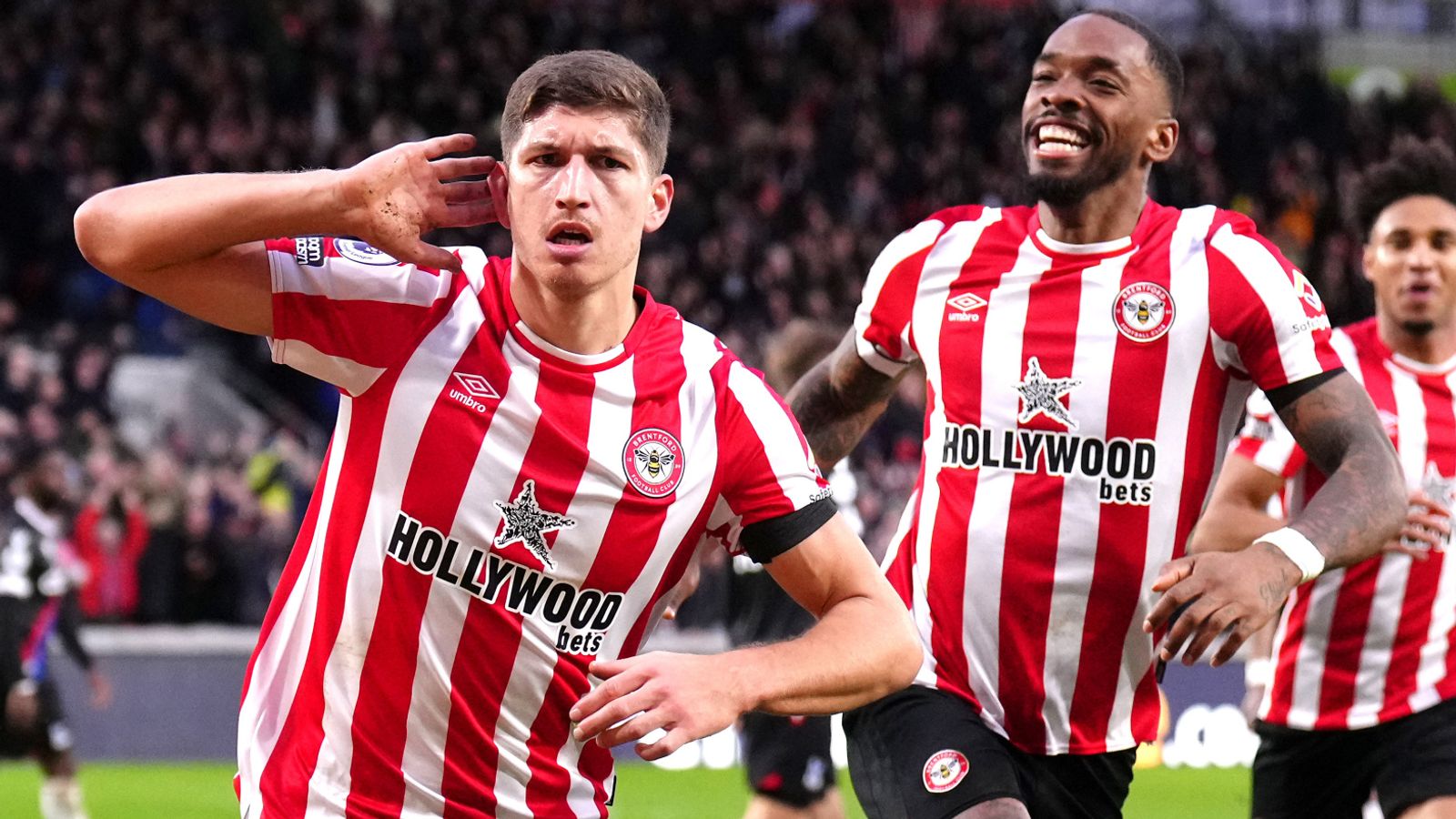 Brentford 1-1 Crystal Palace: Vitaly Janelt scores stoppage-time equaliser to cancel out Eberechi Eze's opener | Football News | Sky Sports