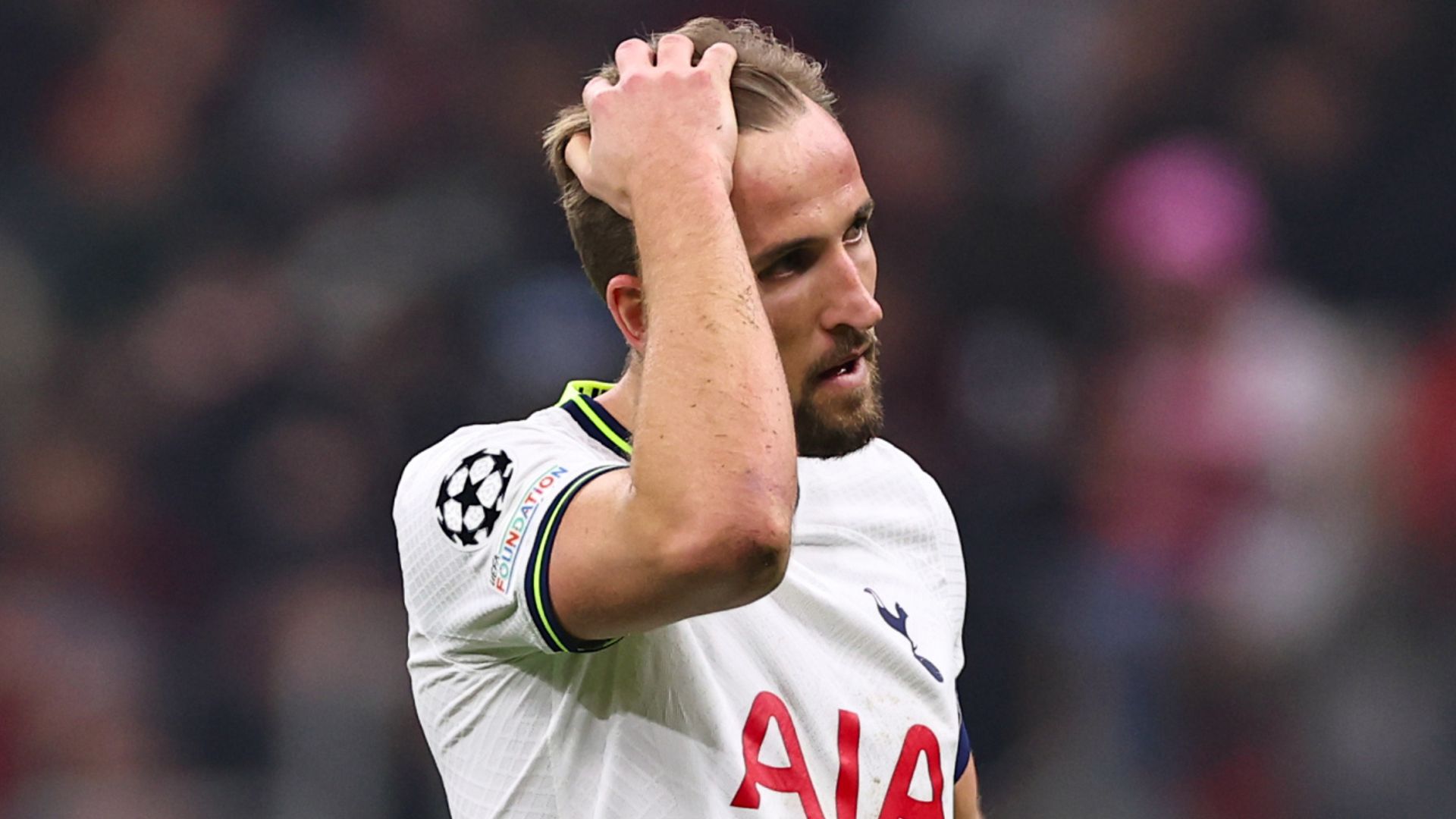 Milan gain first-leg lead over Spurs | Conte: Our fans can help us through
