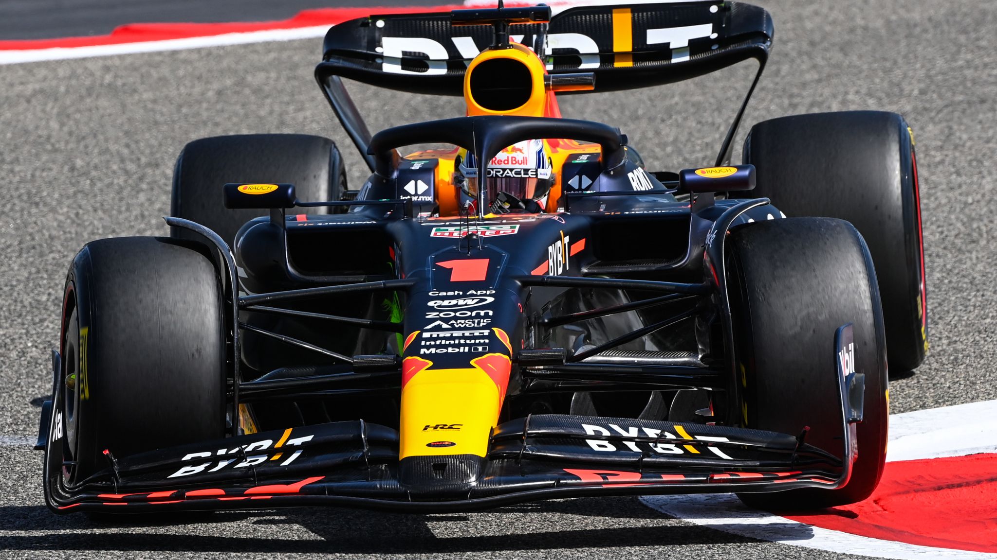 F1 testing Max Verstappen starts fastest as Ferrari lead surprise chasing pack on opening morning F1 News