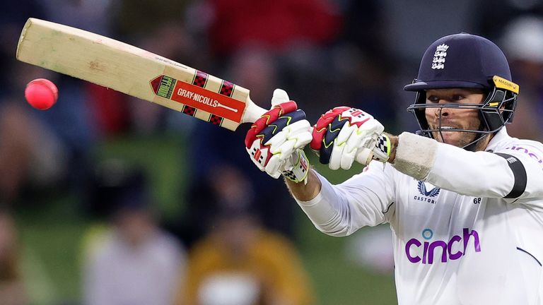 England&#39;s Ben Foakes bats against New Zealand on the first day of their cricket test match in Tauranga, New Zealand, Thursday, Feb. 16, 2023. (Aaron Gillions/Photosport via AP)