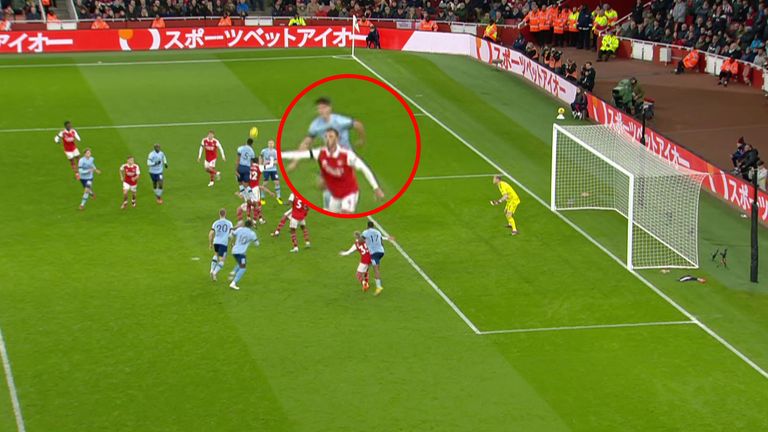 Norgaard offside vs Arsenal