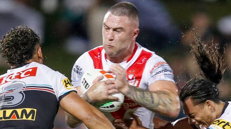 Picture by David Neilson/SWpix.com - 18/02/2023 - Rugby League - World Club Challenge - Penrith Panthers v St Helens - The BlueBet Stadium, Penrith, Australia - St Helens' Curtis Sironen.