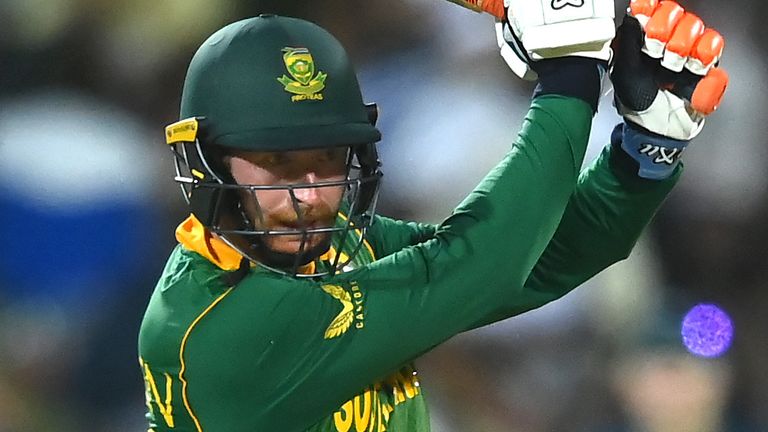 Heinrich Klaasen batting against England (Getty Images)