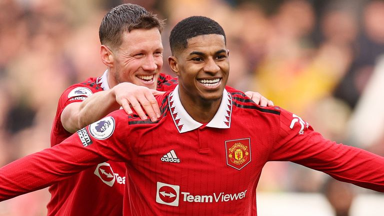 Marcus Rashford celebrates with Wout Weghorst after doubling Manchester United's advantage over Leicester