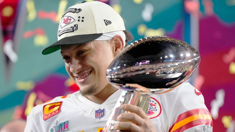 Super Bowl 2023: Quarter-by-Quarter Score and Final Stats for Chiefs vs.  Eagles, News, Scores, Highlights, Stats, and Rumors