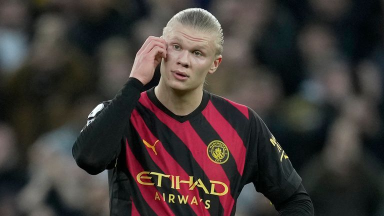 Erling Haaland cuts a forlorn figure during Manchester City's clash with Spurs